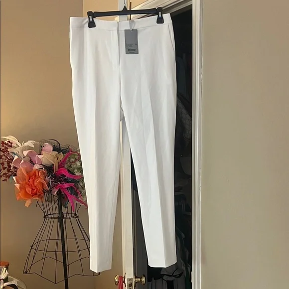 Preston & York Women's Classic White Trousers - Picture 1 of 8